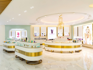 iColor Cosmetics showroom