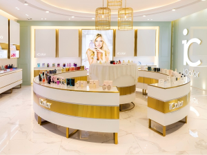 iColor Cosmetics showroom 2