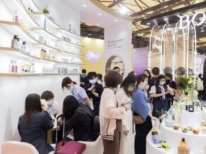 iColor Cosmetics exhibition
