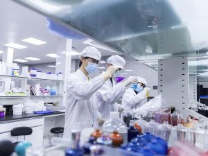 iColor Cosmetics Lab Image 5