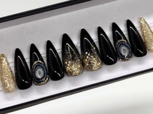 What Is the MOQ for Press On Nails Orders